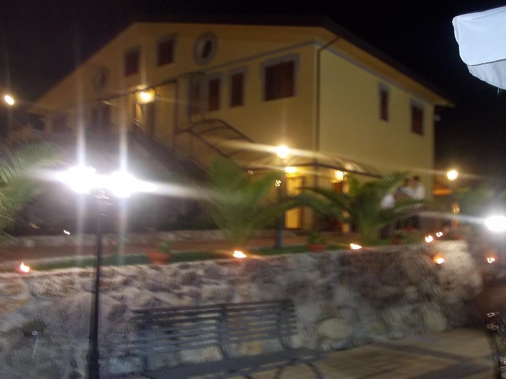 Uliveto Garden Bed and Breakfast Bagnara Calabra Εξωτερικό φωτογραφία